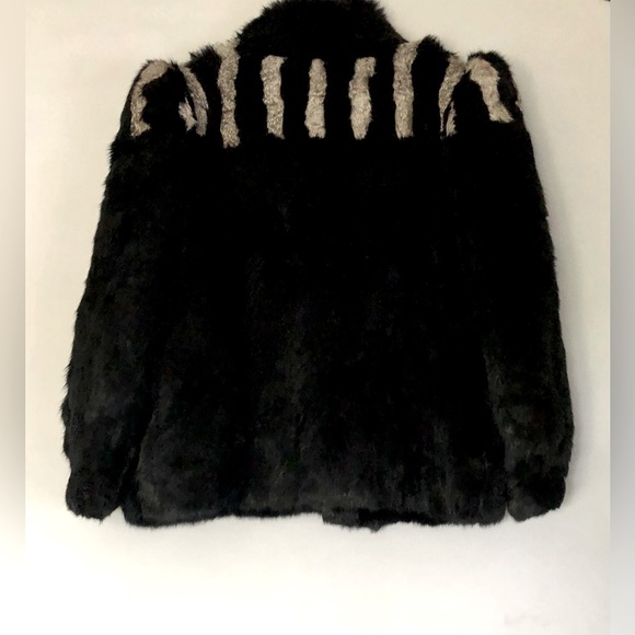 Rabbit fur coat - Picture 3 of 7
